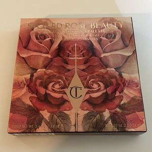 Charlotte Tilbury Instant Look in a Palette Stoned Rose